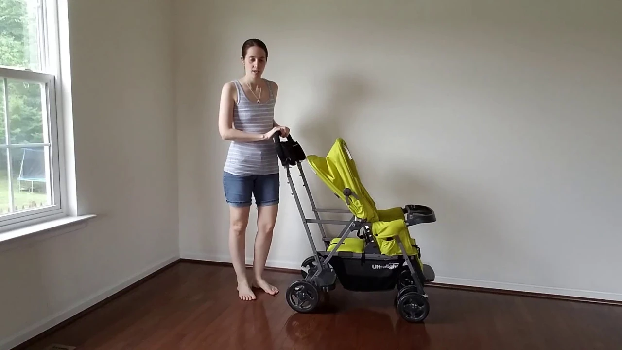 Joovy Caboose Ultralight Stroller Review